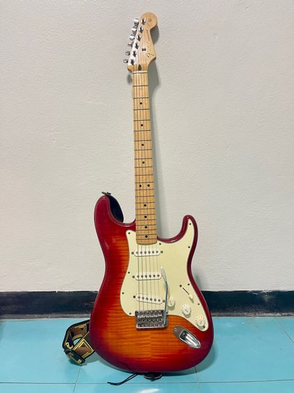 กีต้าร์ไฟฟ้า Fender Stratocaster