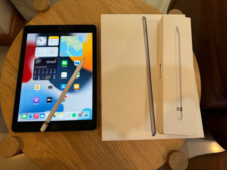 iPad Gen 6 รุ่น Cellular 128 GB และ Apple Pencil 1