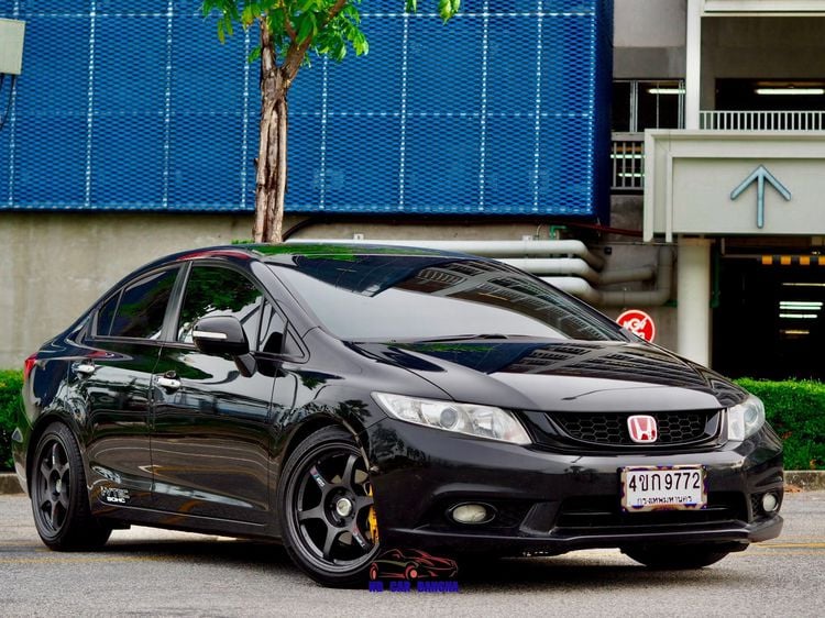 Honda Civic 2015 1.8 E i-VTEC Sedan เบนซิน ไม่ติดแก๊ส เกียร์อัตโนมัติ ดำ