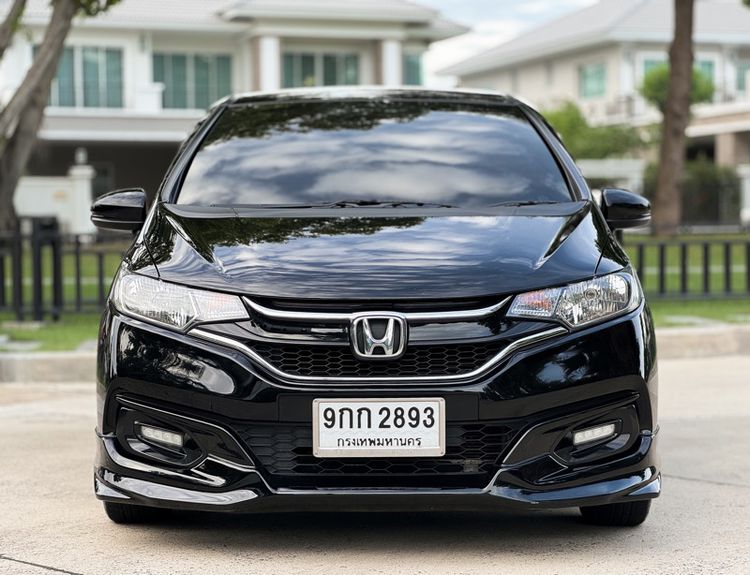 Honda Jazz 2019 1.5 V Plus i-VTEC Utility-car เบนซิน ไม่ติดแก๊ส เกียร์อัตโนมัติ ดำ รูปที่ 2