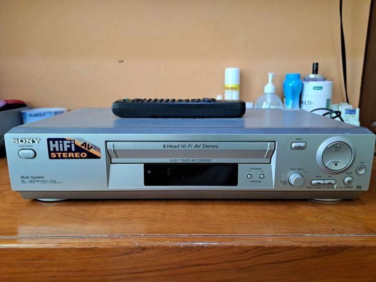 เครื่องเล่นวีดีโอ Video VHS Sony SLV-ED825 ปุ่มหน้าเครื่องใช้ไม่ได้ (มีรีโมท)