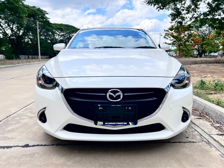 รถ Mazda Mazda 2 1.3 High Connect สี ขาว