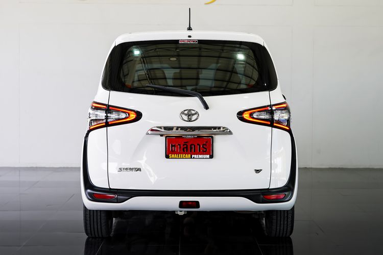 Toyota Sienta 2020 1.5 V Utility-car เบนซิน ไม่ติดแก๊ส เกียร์อัตโนมัติ ขาว รูปที่ 4