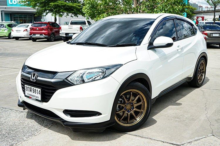 Honda HR-V 2015 1.8 S Utility-car เบนซิน ไม่ติดแก๊ส เกียร์อัตโนมัติ ขาว