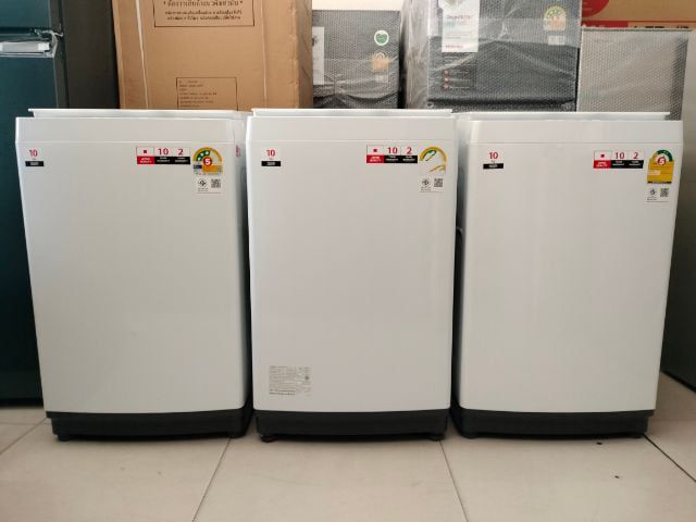 เครื่องซักผ้าถังเดี่ยว toshiba 10 กิโลกรัมเป็นสินค้าใหม่ตัวโชว์ประกันศูนย์ยังไม่ผ่านการใช้งานราคา 4,990 บาท