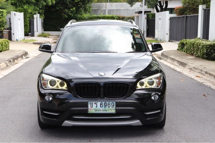 BMW X1 2014 2.0 sDrive20d xLine Sedan ดีเซล ไม่ติดแก๊ส เกียร์อัตโนมัติ ดำ