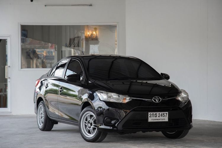 Toyota Vios 2013 1.5 J Sedan เบนซิน ไม่ติดแก๊ส เกียร์อัตโนมัติ ดำ รูปที่ 3