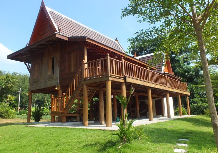 รีสอร์ทติดแม่น้ำแควน้อย ไทรโยค