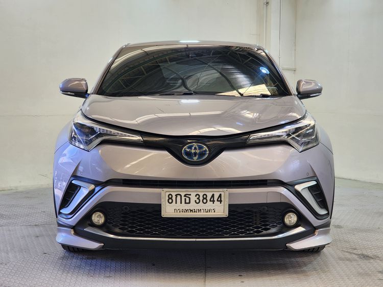 Toyota C-HR 2019 1.8 HV Hi Utility-car เบนซิน เกียร์อัตโนมัติ บรอนซ์เงิน รูปที่ 2