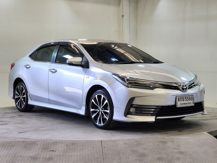 Toyota Altis 2019 1.8 Esport Sedan เบนซิน เกียร์อัตโนมัติ บรอนซ์เงิน