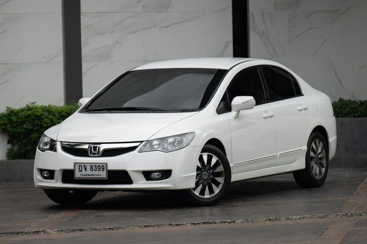 Honda Civic 2010 1.8 E i-VTEC Sedan เบนซิน ไม่ติดแก๊ส เกียร์อัตโนมัติ ขาว