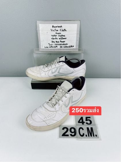 รองเท้า Artengo Sz.11us45eu29cm สีขาว พื้นNon-Marking สภาพสวย ไม่ขาดซ่อม ไม่ออกกำลังในยิมและเที่ยวได้