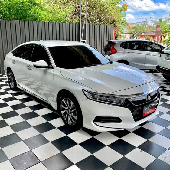 Honda Accord 2019 1.5 Turbo EL Sedan เบนซิน ไม่ติดแก๊ส เกียร์อัตโนมัติ ขาว รูปที่ 3