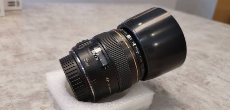 เลนส์ fixed Canon ขายเลนส์ฟิกส์แนวบุคคลยอดฮิต ef 85 f1.8 usm สภาพสุดสวยครบกล่อง