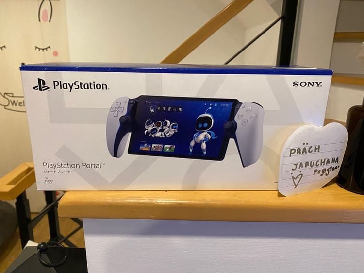 Sony เครื่องเกมส์โซนี่ เพลย์สเตชั่น PS5 (Playstation 5) เชื่อมต่อไร้สายได้ ขาย Ps5 portal Jp แท้ ใหม่มากติดกันรอยให้แล้ว นัดรับได้