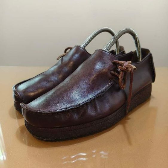 หนังแท้ Clarks
Originals Lager Beeswax The Classic
Irish Boat Shoes
(080913292)
Size 40ยาว25(26)cm
ราคา 950฿