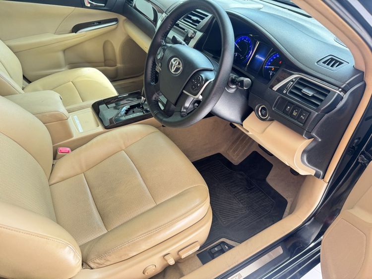 Toyota Camry 2015 2.0 G Sedan เบนซิน ไม่ติดแก๊ส เกียร์อัตโนมัติ ดำ รูปที่ 3