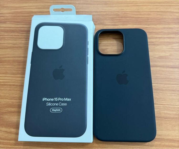 Silicone Apple Case 15 Pro Max