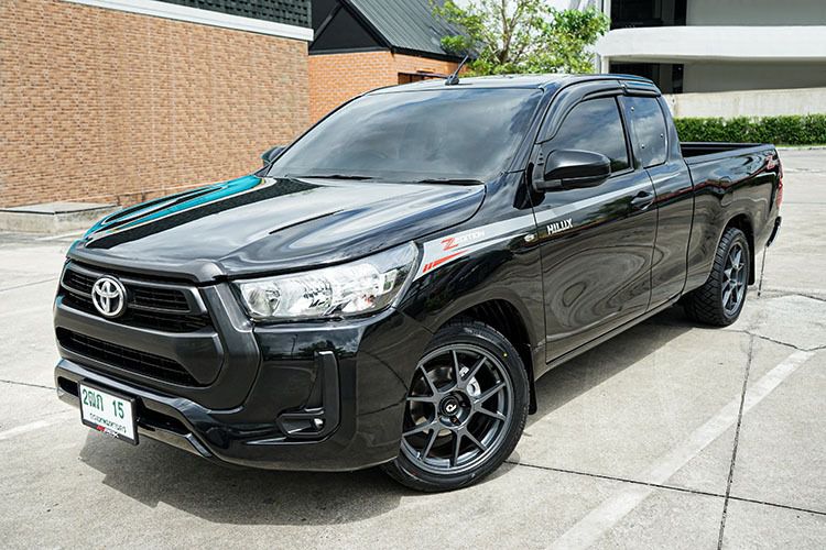 Toyota Hilux Revo 2020 2.4 Z Edition Entry Pickup ดีเซล ไม่ติดแก๊ส เกียร์ธรรมดา ดำ