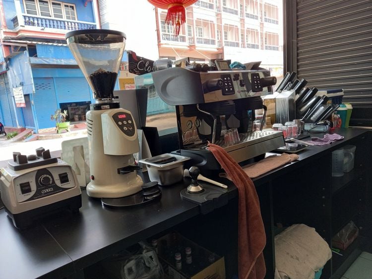 เครื่องทำกาแฟสด ยี่ห้อ Promac ใช้งานแค่ 2 ปี  - เครื่องชงกาแฟสด พร้อมอุปกรณ์ - เครื่องบดกาแฟ - ถังน้ำแข็ง 