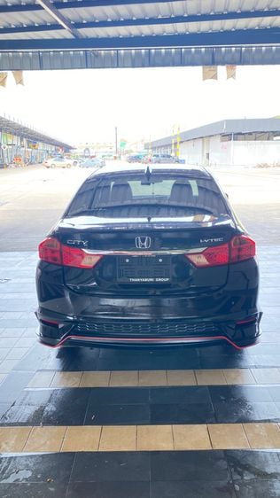 Honda City 2018 1.5 V Plus i-VTEC Sedan เบนซิน ไม่ติดแก๊ส เกียร์อัตโนมัติ ดำ รูปที่ 4