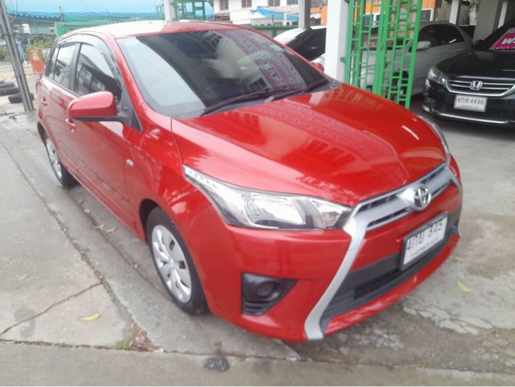 Toyota Yaris 2015 1.2 E Sedan เบนซิน ไม่ติดแก๊ส เกียร์อัตโนมัติ แดง รูปที่ 2