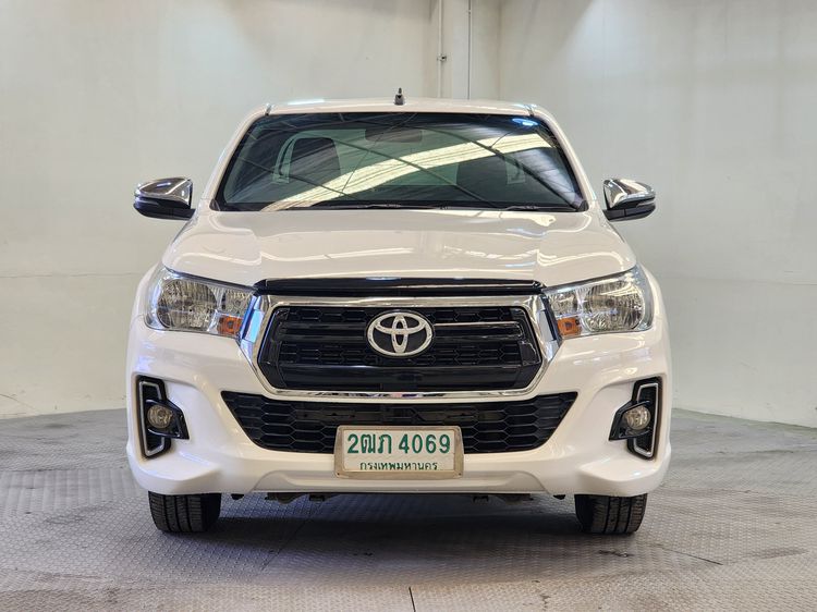 Toyota Hilux Revo 2019 2.4 Z Edition J Plus Pickup ดีเซล เกียร์ธรรมดา ขาว รูปที่ 2