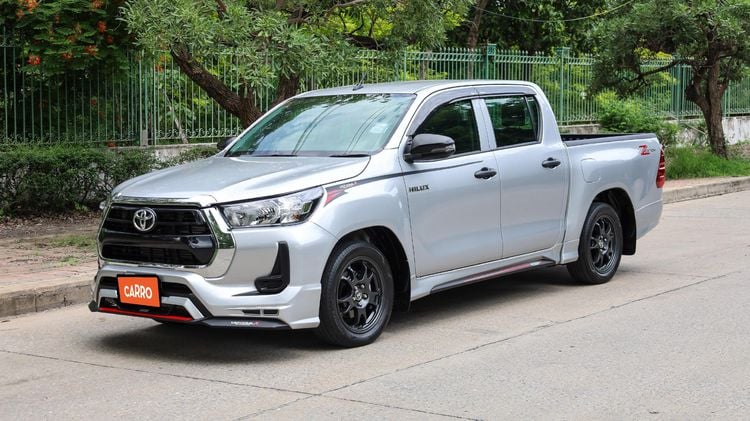 Toyota Hilux Revo 2023 2.4 Z Edition Entry Pickup ดีเซล ไม่ติดแก๊ส เกียร์ธรรมดา เทา รูปที่ 3