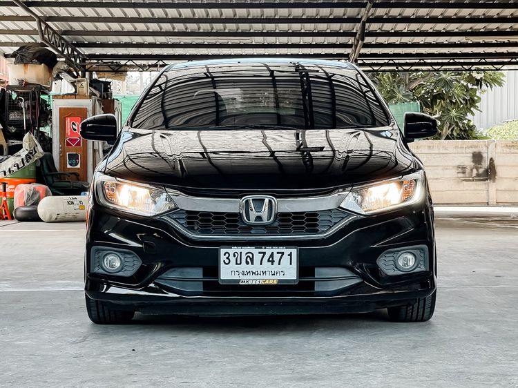 Honda City 2018 1.5 V i-VTEC Sedan เบนซิน ไม่ติดแก๊ส เกียร์อัตโนมัติ ดำ รูปที่ 2