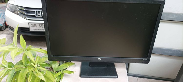 จอภาพ monitor HP 20" รุ่น LV2011 มีช่องต่อ VGA  ภาพสวยไร้เส้นไร้จุดทำเป็นจอคอมได้ดี ขายถูกๆ เพียง 690 บาท 