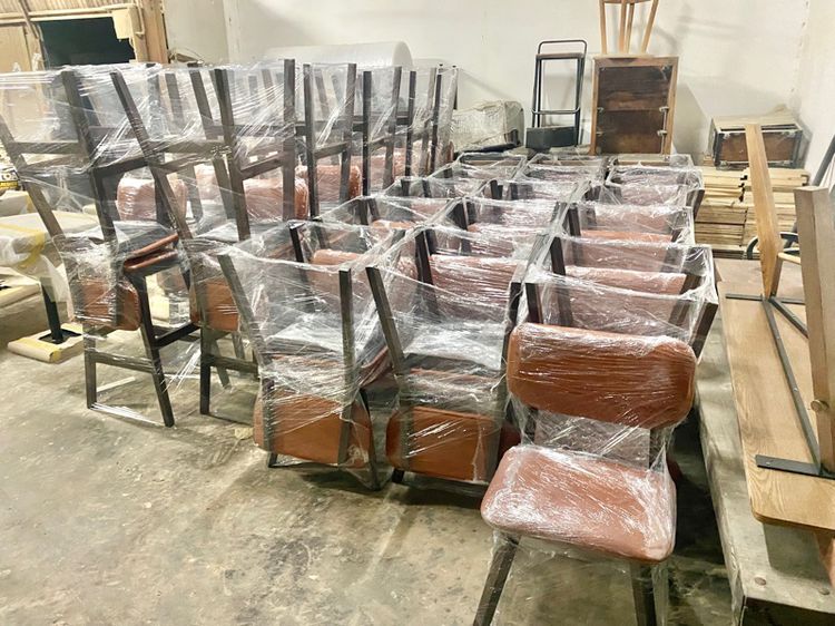 ผลิตเฟอร์นิเจอร์ไม้จริงบ้านพัก คอนโด ออฟฟิศ โรงเรียน โรงเเรม รีสอร์ท คาเฟ่ ร้านอาหารต่างๆ รูปที่ 16