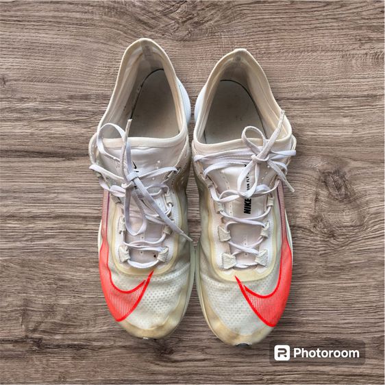 รองเท้า Nike zoom fly 3 size 45 ยาว 29 cm รูปที่ 2