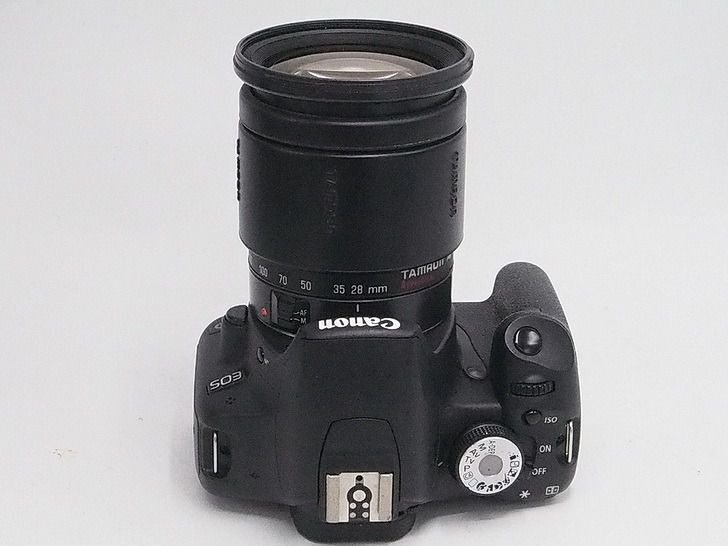 Canon กล้อง DSLR ไม่กันน้ำ ขายกล้องพร้อมเลนส์ซูมครอบจักรวาล TAMRON AF 28-200 มม กล้อง ถอดเปลี่ยนเลนส์ได้ ถ่าย VDO ได้ ที่ 200 มม ถ่ายภาพแนวหน้าชัดหลังเบลอได้สวย