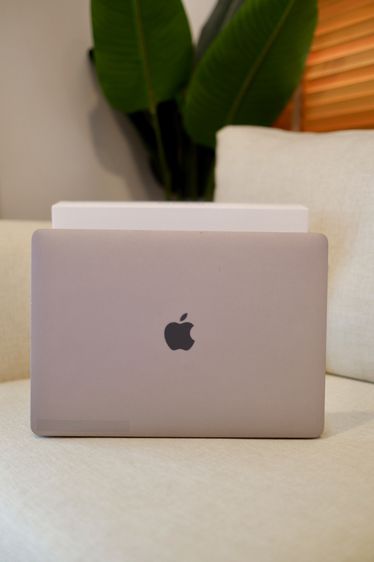 Apple Macbook Pro 13 Inch แมค โอเอส อื่นๆ อื่นๆ ไม่ใช่ MacBook Pro 13-inch (2020) Silver Intel i7, Ram 32 SSD 1 TB