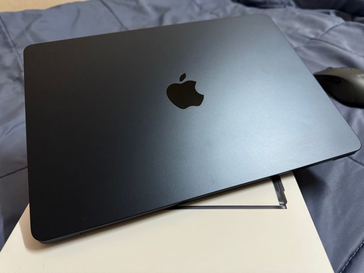 Apple แมค โอเอส 8 กิกะไบต์ อื่นๆ ใช่ MacBook Air M2 13.6” 256GB.