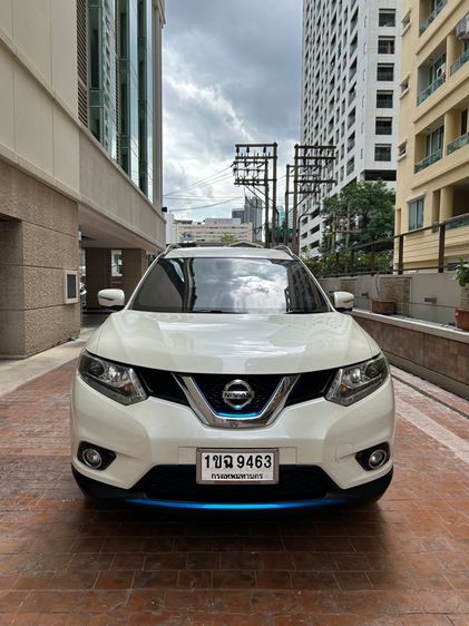 Nissan X-Trail 2016 2.0 V Hybrid 4WD Utility-car ไฮบริด ไม่ติดแก๊ส เกียร์อัตโนมัติ ขาว รูปที่ 2
