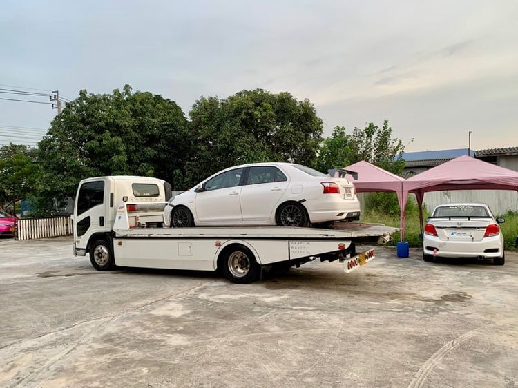 บริการ รถยก รถสไลด์