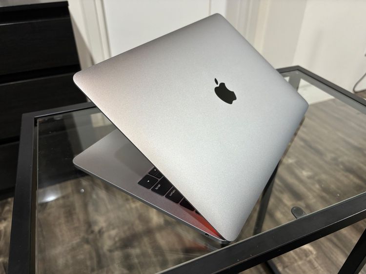 Apple Macbook Pro 13 Inch แมค โอเอส 8 กิกะไบต์ USB ไม่ใช่ Macbook Pro 13 นิ้ว รุ่นปี 2017