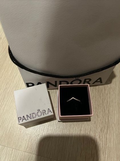 Pandora Sparkling Wishbone Ring Rose Gold