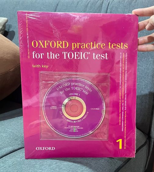 หนังสือ Oxford practice tests for the TOEIC test เล่ม 1 พร้อม CD