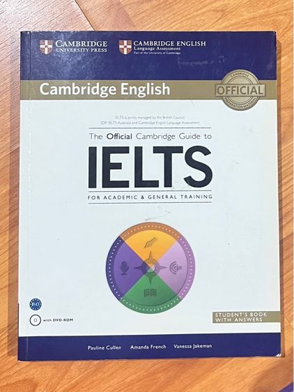 The official cambridge guide to IELTS พร้อม CD