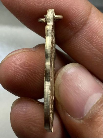 เหรียญหลวงพ่อกลั่น พร้อมกล่อง รูปที่ 5