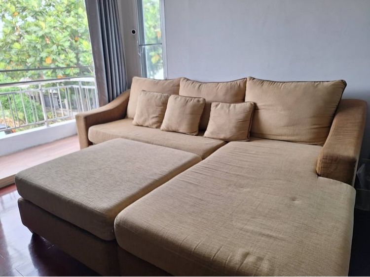 ผ้า น้ำตาล 4+ ที่นั่ง Sofa Bed โซฟาเตียงนอนขนากใหญ่ สภาพสะอาด พร้อมใช้งาน