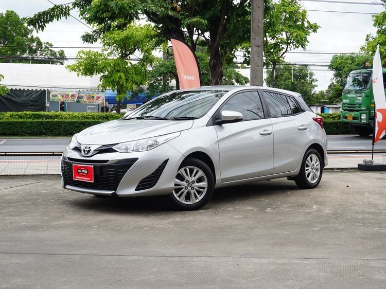 Toyota Yaris 2019 1.2 E Sedan เบนซิน ไม่ติดแก๊ส เกียร์อัตโนมัติ บรอนซ์เงิน รูปที่ 1