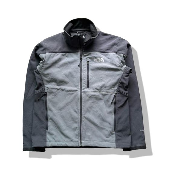 The North Face Apex Bionic Water Resistant Jacket รอบอก 44”