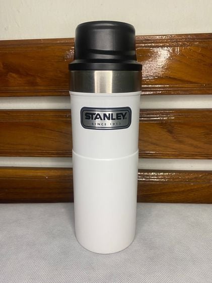 กระบอกน้ำ  ยี่ห้อ Stanley Vacuum Insulated Travel Mug