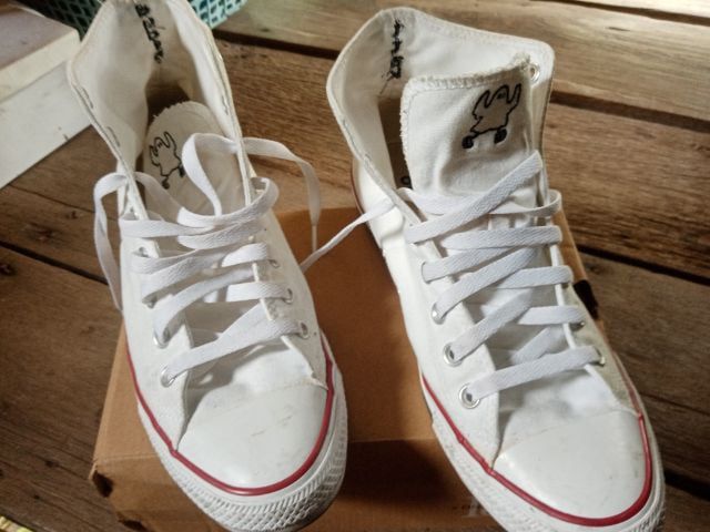 Converse รองเท้าผ้าใบ ผ้า UK 8.5 | EU 42 2/3 | US 9 รองเท้าคอนเวิร์สสีขาวหุ้มข้อ