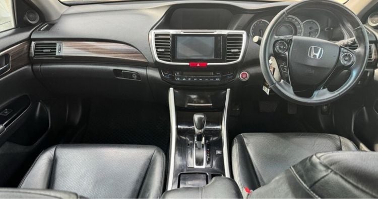 Honda Accord 2016 2.0 EL Sedan เบนซิน ไม่ติดแก๊ส เกียร์อัตโนมัติ ขาว รูปที่ 3