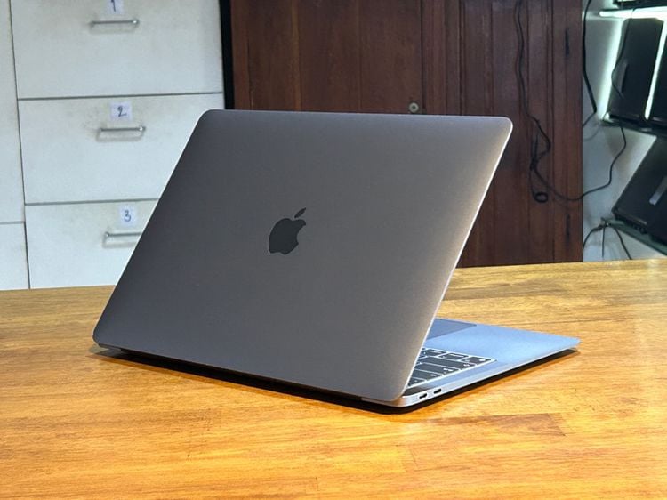 Apple แมค โอเอส 8 กิกะไบต์ (3467) Macbook Air (M1, 2020) 256 GB 19,990 บาท