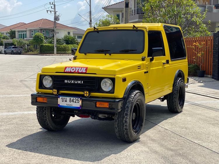 รถ Suzuki Caribian 1.3 4WD สี เหลือง
